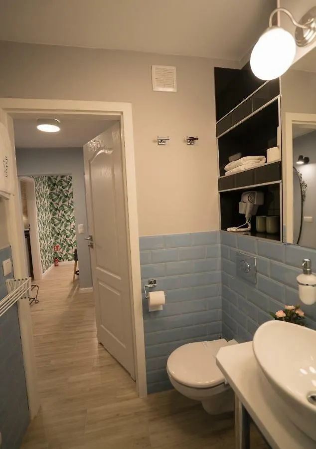 Apartament Hotel Grzybowska 9 ワルシャワ ポーランド