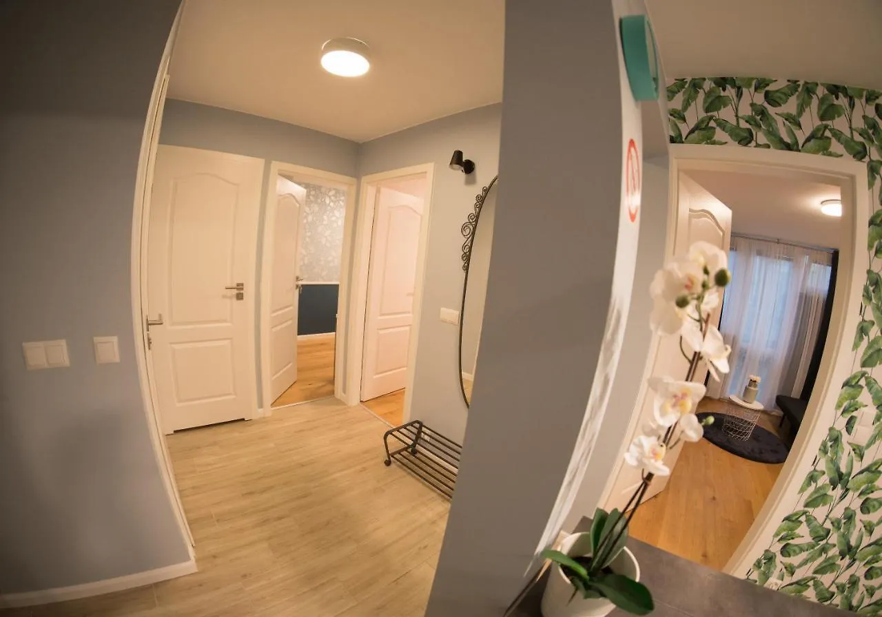 アパート Apartament Hotel Grzybowska 9 ワルシャワ