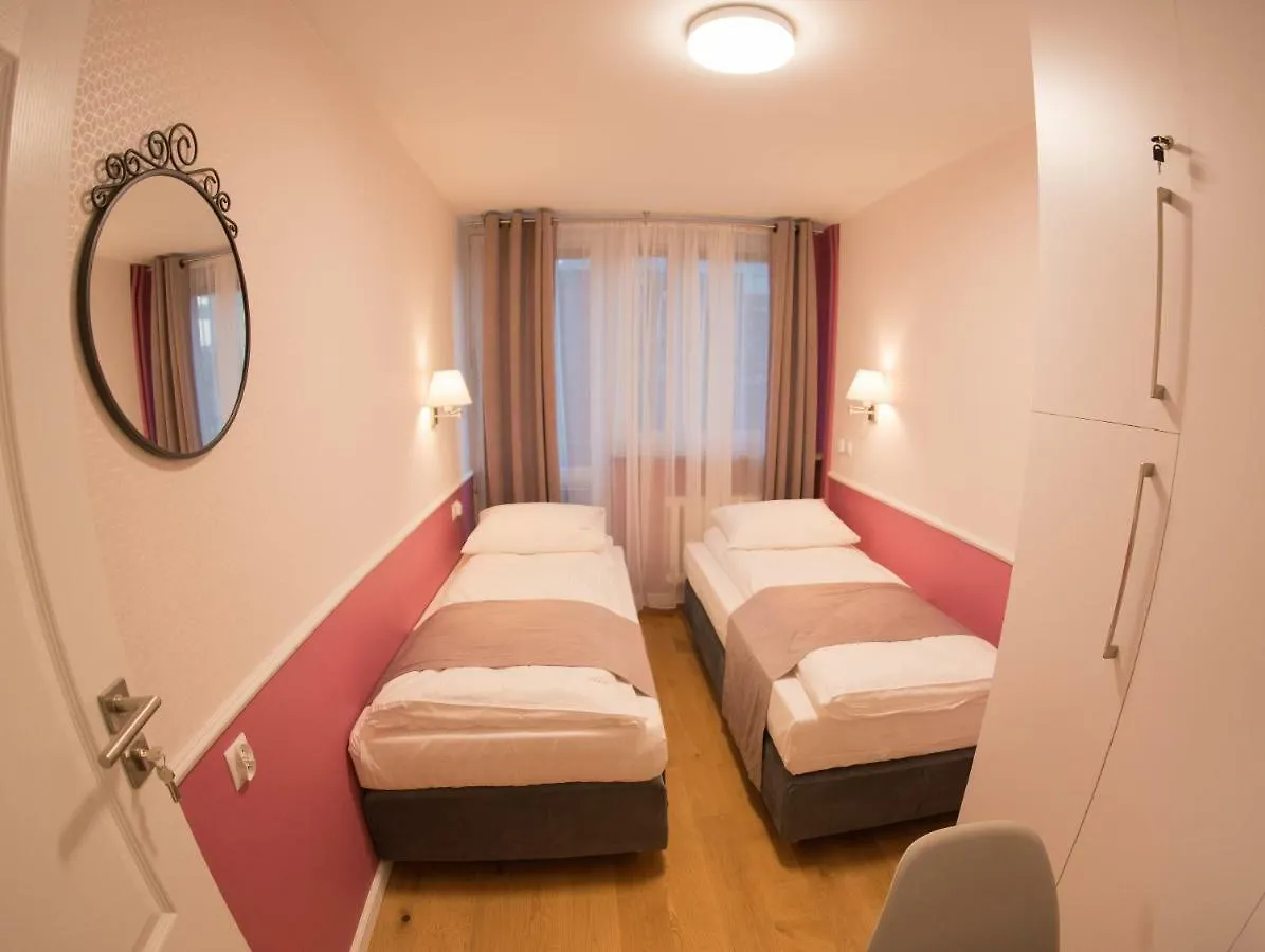 Apartament Hotel Grzybowska 9 Βαρσοβία Πολωνία